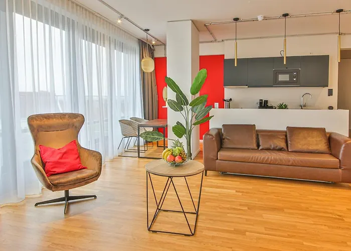 Hotel Aeronaut Service Powered By Pearl 1 4*