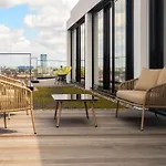 Aeronaut Service Powered By Pearl 1 برلين