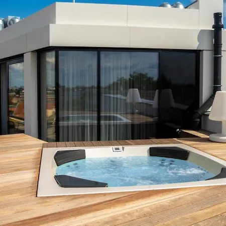 Aeronaut Service Powered By Pearl 1 4* Berlin