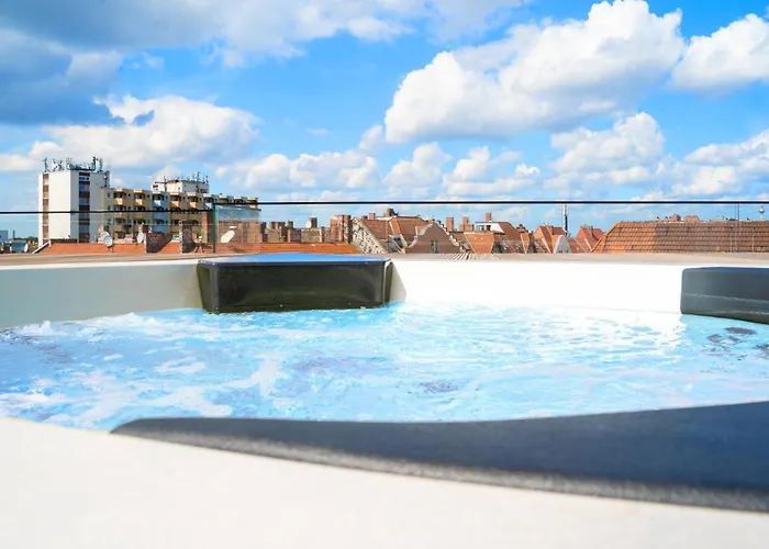 Aeronaut Service Powered By Pearl 1 호텔 4*