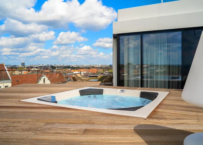 Aeronaut Service Powered By Pearl 1 호텔