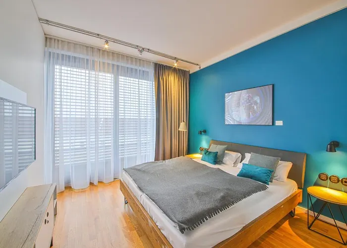 Aeronaut Service Powered By Pearl 1 Hotel